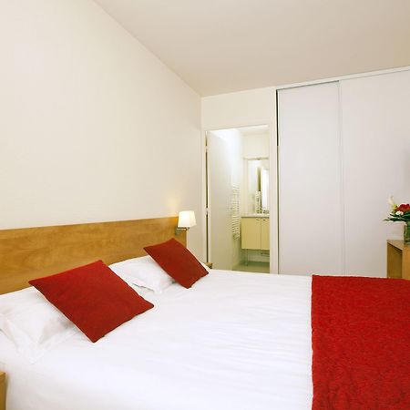 Sejours & Affaires Rennes Villa Camilla Exteriör bild